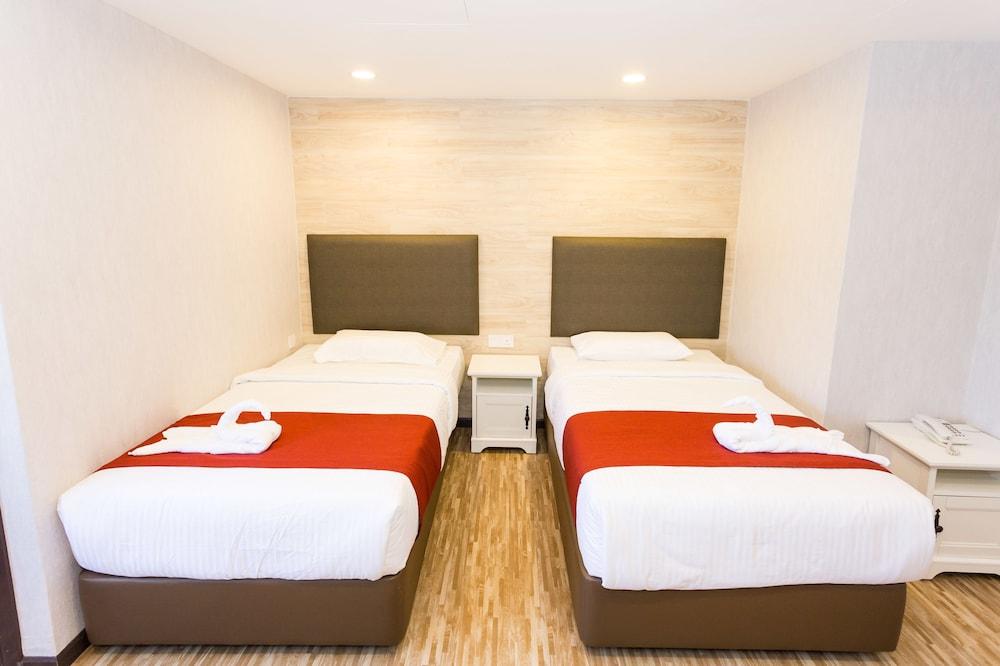 Icon Hotel Segamat Extérieur photo