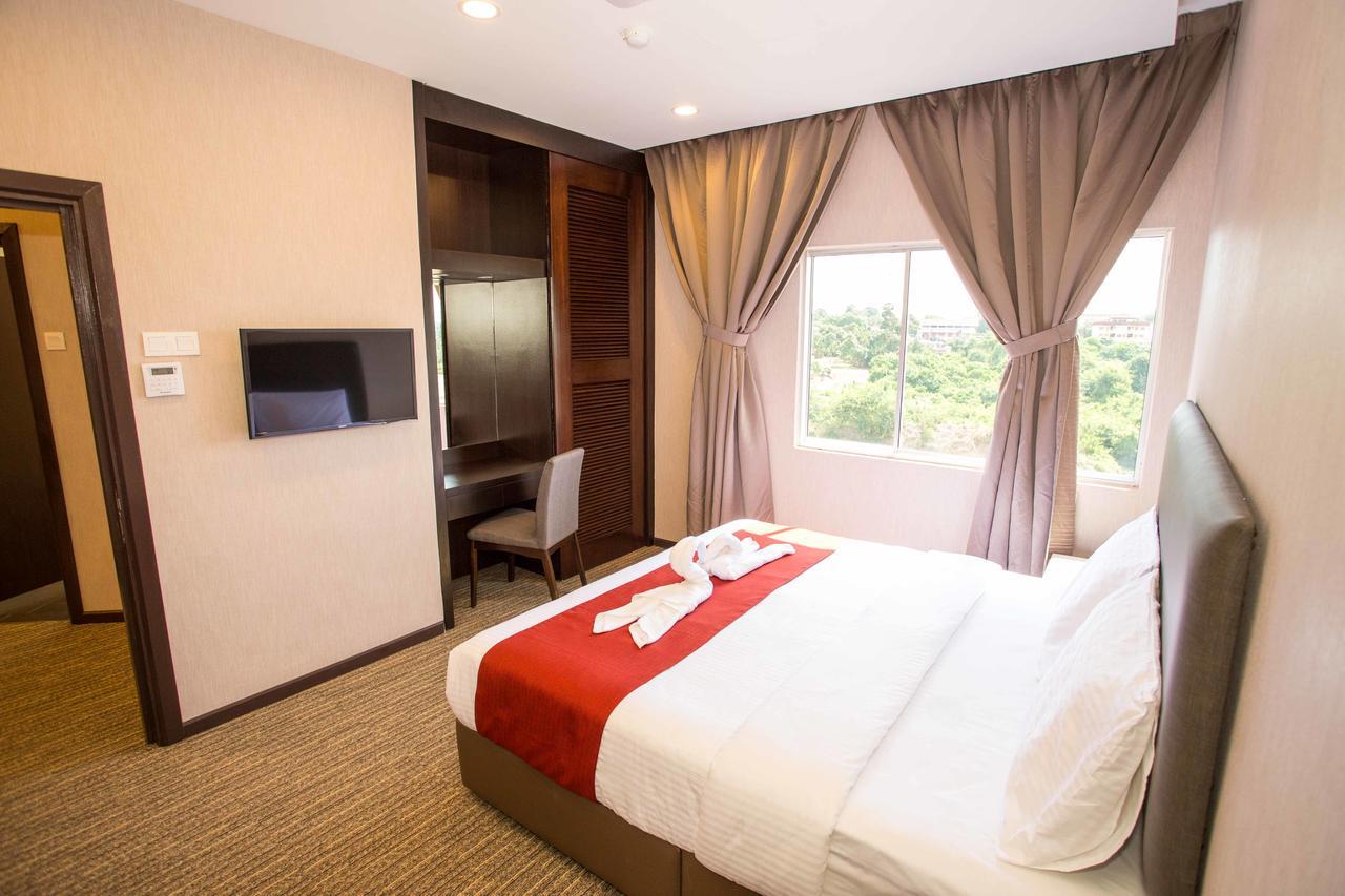 Icon Hotel Segamat Extérieur photo