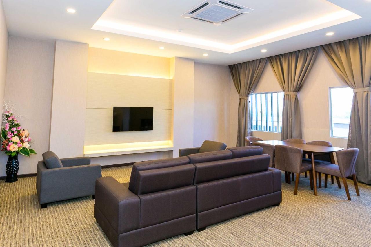 Icon Hotel Segamat Extérieur photo